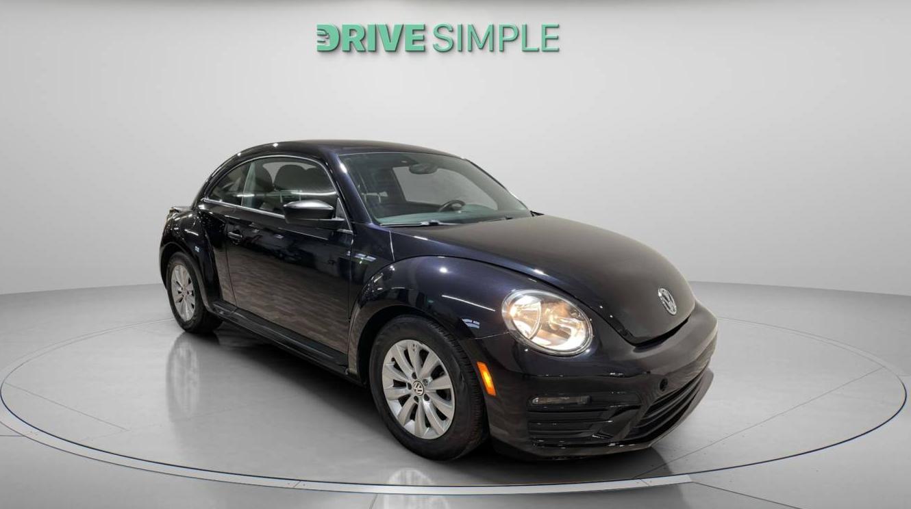 VOLKSWAGEN BEETLE 2018 3VWFD7AT0JM710673 image