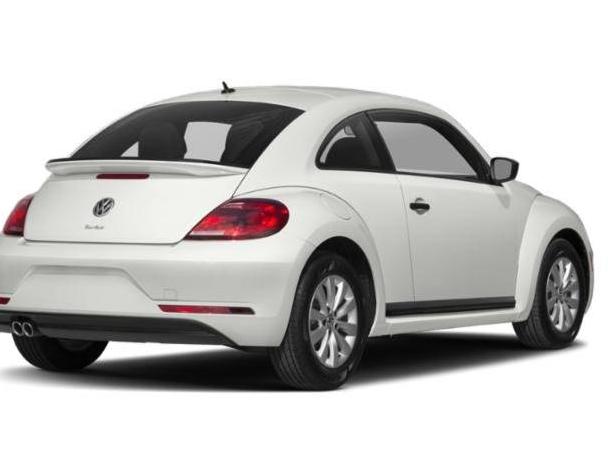 VOLKSWAGEN BEETLE 2018 3VWJD7AT4JM713117 image