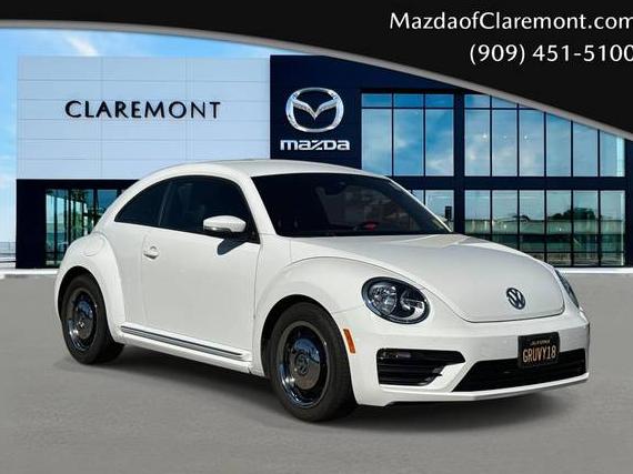 VOLKSWAGEN BEETLE 2018 3VWFD7AT9JM707982 image