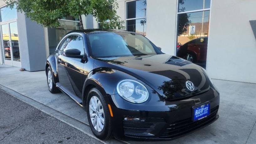 VOLKSWAGEN BEETLE 2017 3VWF17AT5HM616209 image