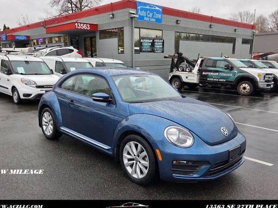 VOLKSWAGEN BEETLE 2017 3VWF17AT4HM624348 image VOLKSWAGEN BEETLE 2017 3VWF17AT4HM624348 image