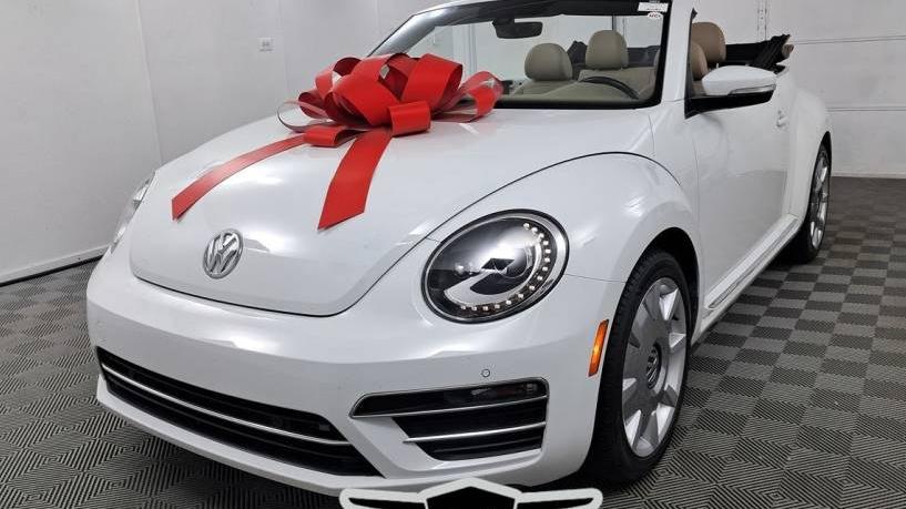 VOLKSWAGEN BEETLE 2017 3VW517AT4HM804229 image