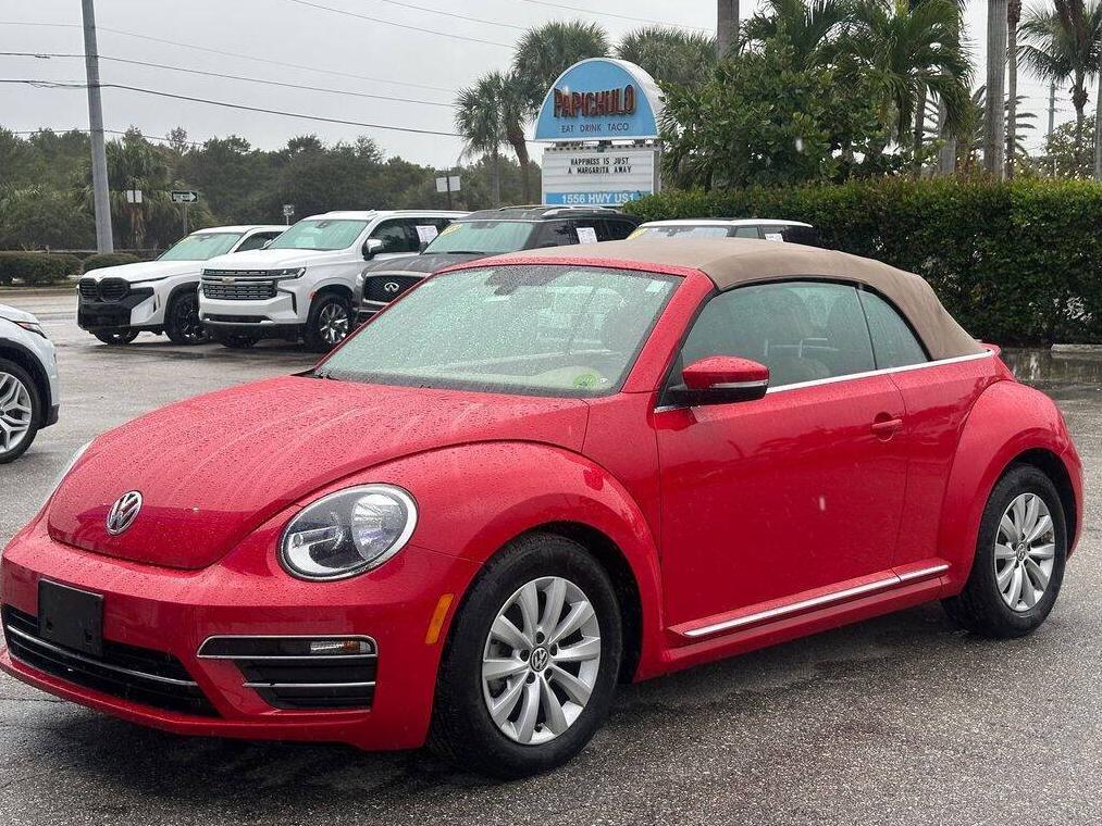 VOLKSWAGEN BEETLE 2017 3VW517AT2HM805170 image