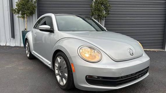 VOLKSWAGEN BEETLE 2012 3VWJX7AT4CM657979 image VOLKSWAGEN BEETLE 2012 3VWJX7AT4CM657979 image