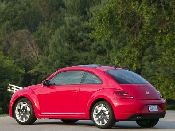 VOLKSWAGEN BEETLE 2012 3VWJP7AT8CM630123 image