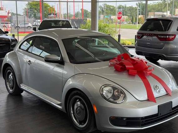 VOLKSWAGEN BEETLE 2012 3VWJP7AT8CM665146 image