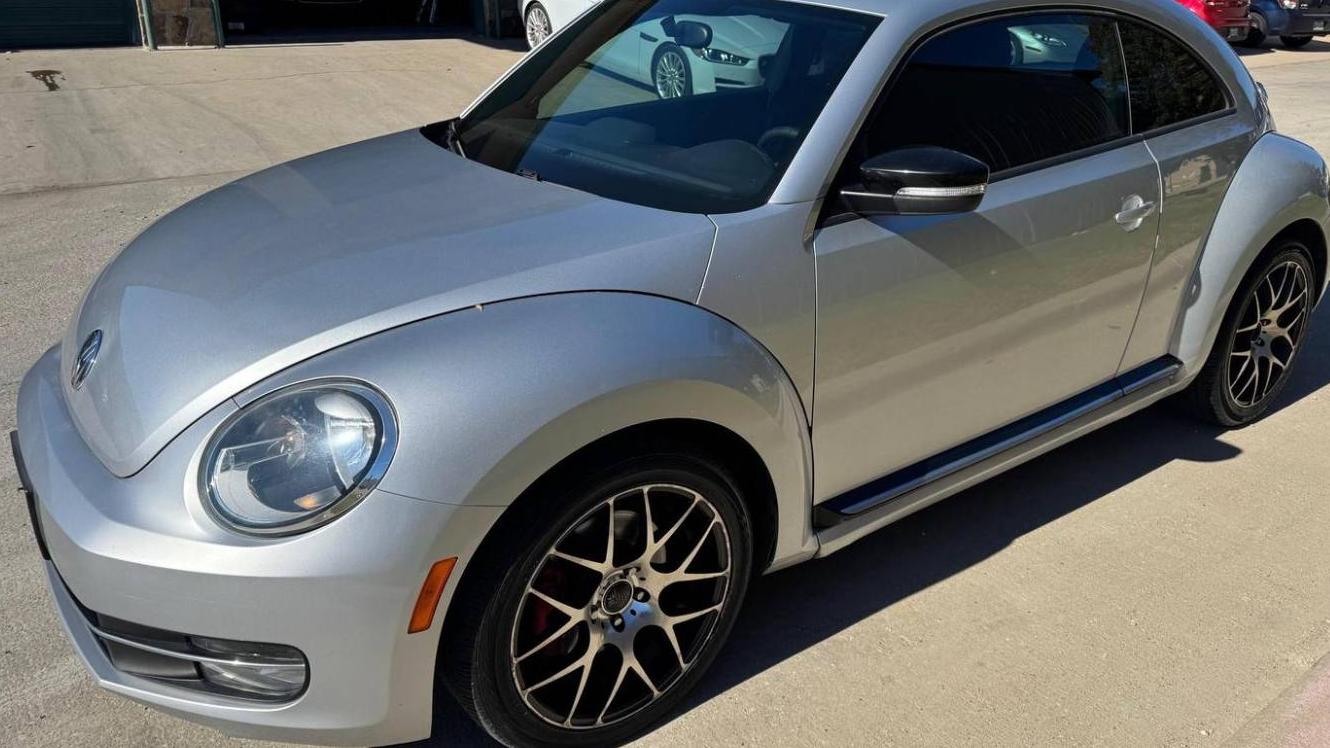 VOLKSWAGEN BEETLE 2013 3VWV67AT3DM607371 image