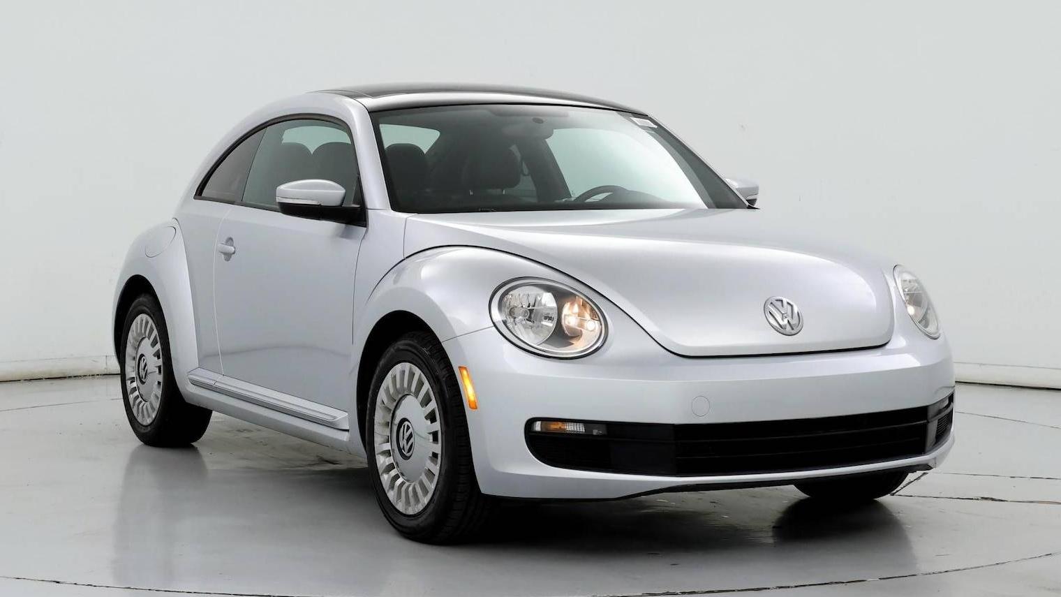 VOLKSWAGEN BEETLE 2013 3VWJP7AT3DM663466 image