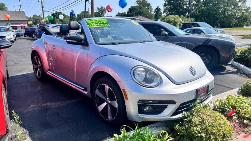 VOLKSWAGEN BEETLE 2013 3VW8T7AT2DM831091 image