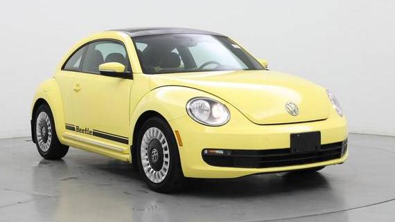 VOLKSWAGEN BEETLE 2014 3VWJ17AT3EM655855 image