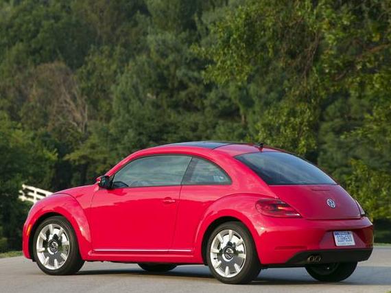 VOLKSWAGEN BEETLE 2014 3VWJP7AT8EM618203 image