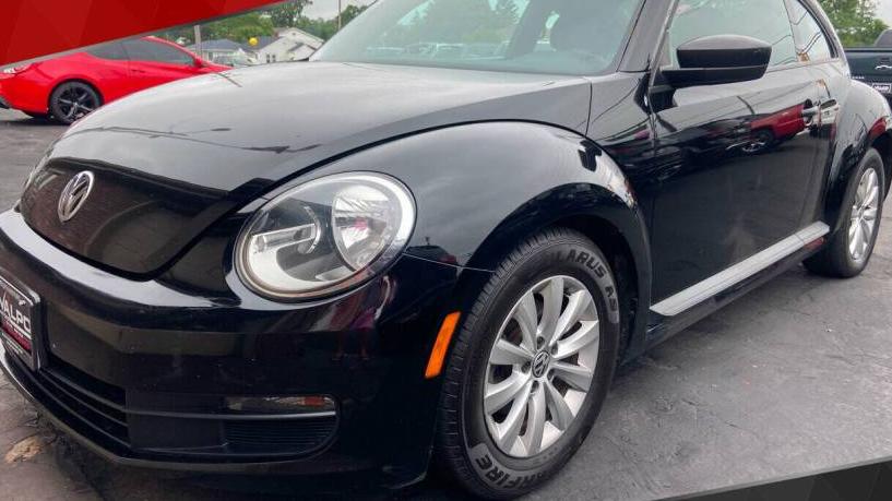 VOLKSWAGEN BEETLE 2014 3VWF17AT6EM650767 image