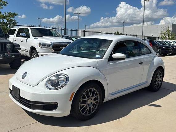 VOLKSWAGEN BEETLE 2015 3VWF17AT5FM653158 image