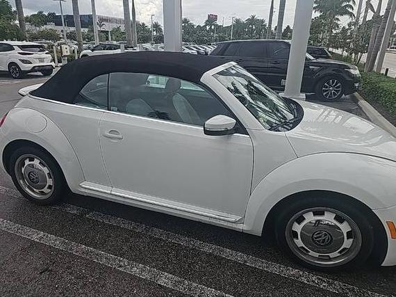VOLKSWAGEN BEETLE 2015 3VW517AT3FM809368 image