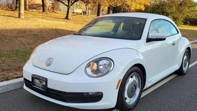 VOLKSWAGEN BEETLE 2015 3VWF17AT2FM656048 image