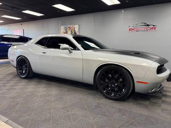 DODGE CHALLENGER 2019 2C3CDZAG8KH737306 image