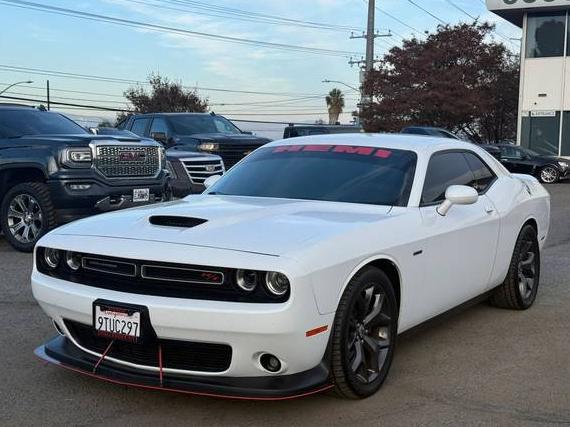 DODGE CHALLENGER 2019 2C3CDZBT6KH705188 image DODGE CHALLENGER 2019 2C3CDZBT6KH705188 image