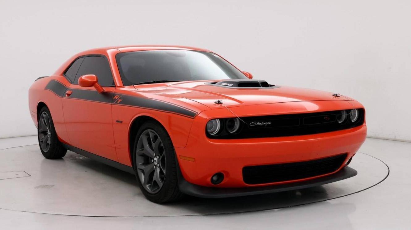 DODGE CHALLENGER 2019 2C3CDZBT5KH747660 image