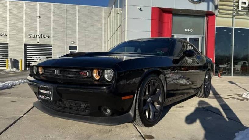 DODGE CHALLENGER 2019 2C3CDZBT7KH556998 image