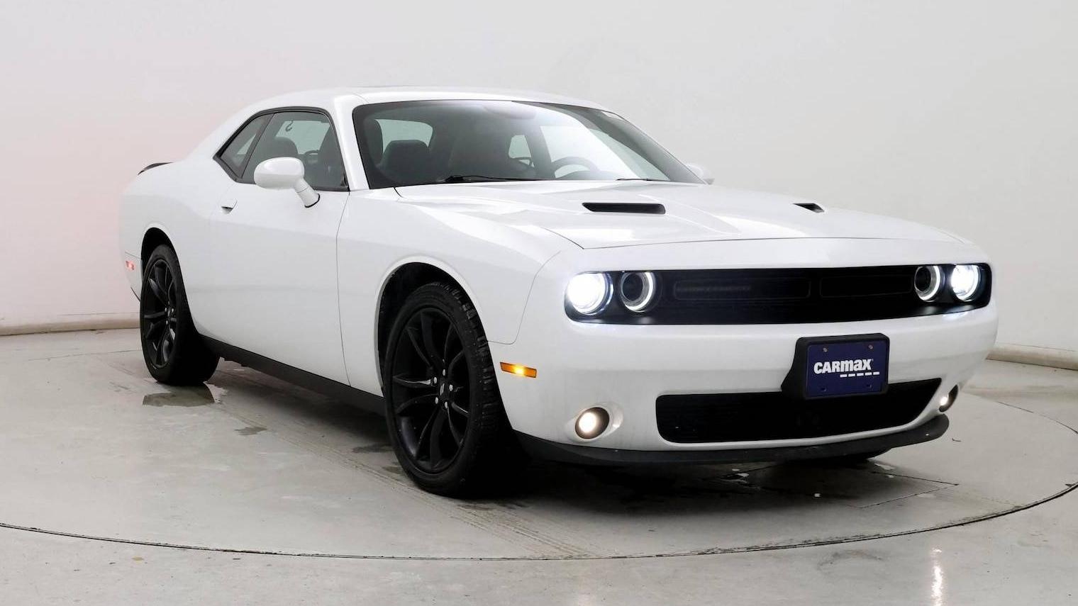 DODGE CHALLENGER 2018 2C3CDZAG8JH171419 image