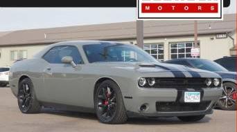 DODGE CHALLENGER 2018 2C3CDZAGXJH233029 image