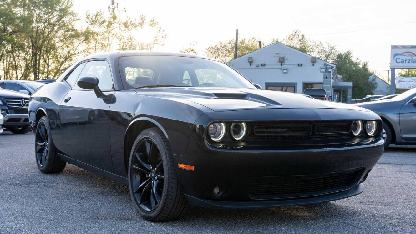 DODGE CHALLENGER 2018 2C3CDZAG6JH178286 image