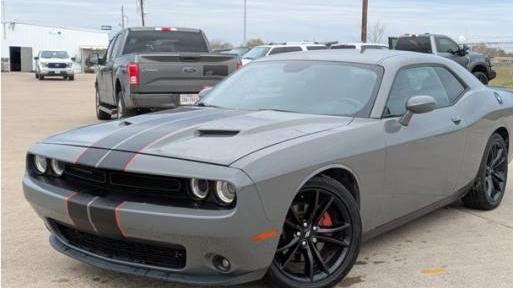 DODGE CHALLENGER 2018 2C3CDZAGXJH128264 image