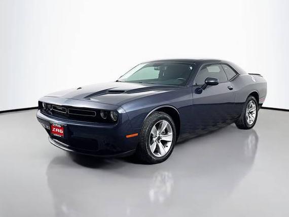 DODGE CHALLENGER 2018 2C3CDZAG5JH245668 image DODGE CHALLENGER 2018 2C3CDZAG5JH245668 image