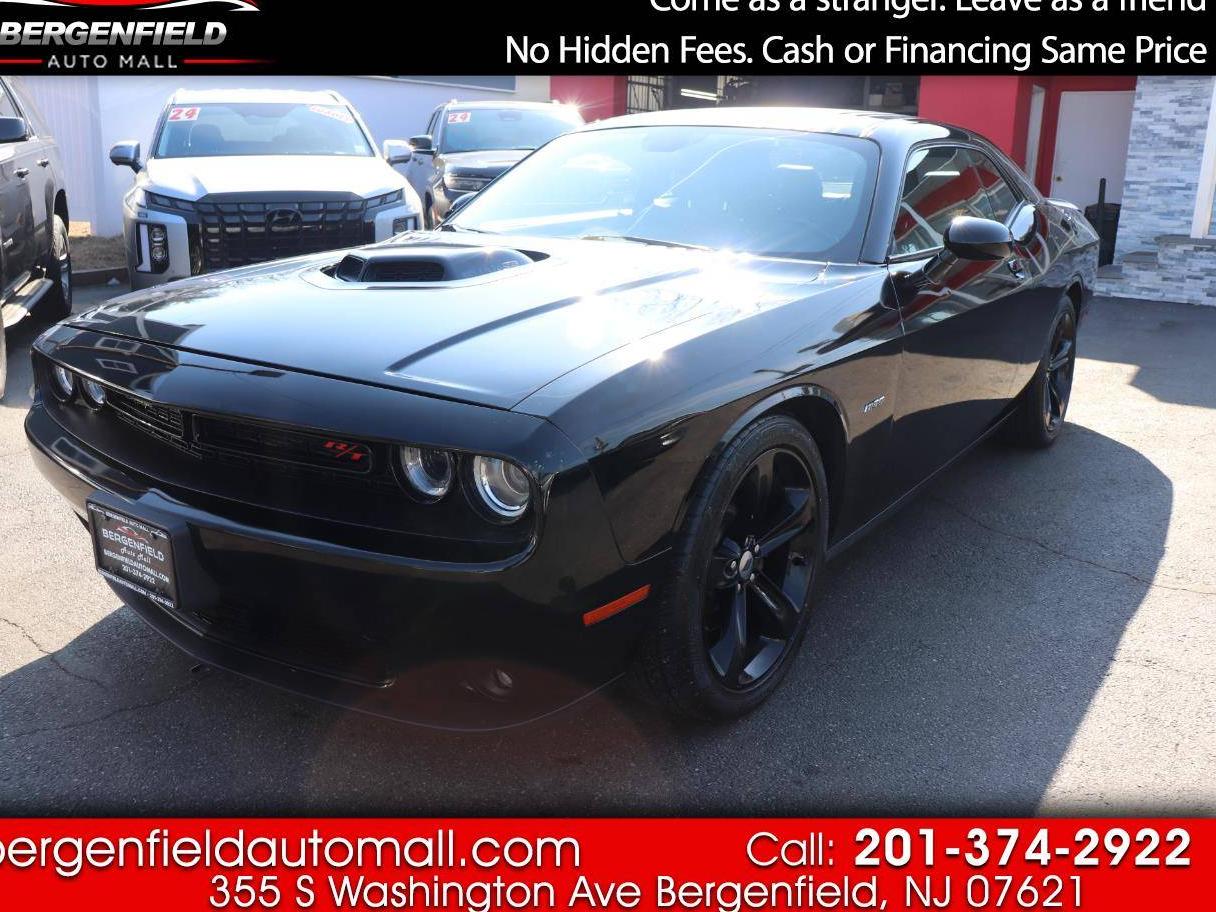 DODGE CHALLENGER 2018 2C3CDZBT8JH118943 image