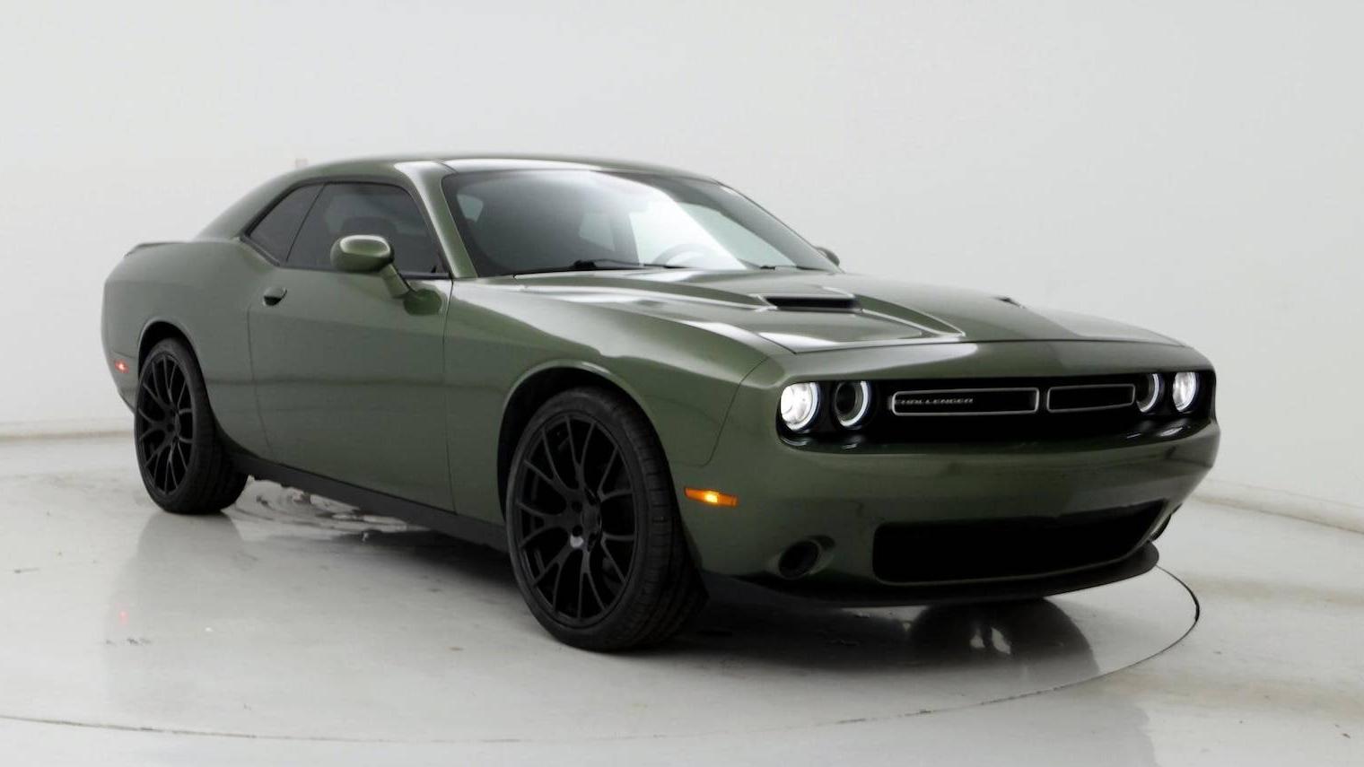 DODGE CHALLENGER 2018 2C3CDZAG5JH168977 image