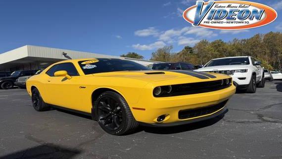 DODGE CHALLENGER 2018 2C3CDZAG8JH132412 image