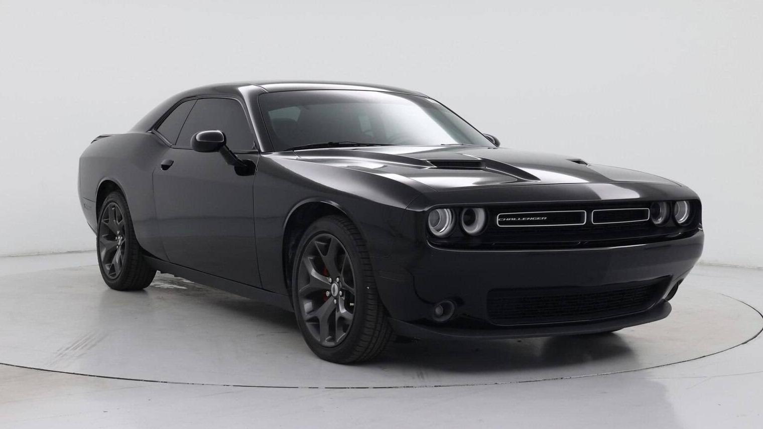 DODGE CHALLENGER 2018 2C3CDZAG0JH333897 image