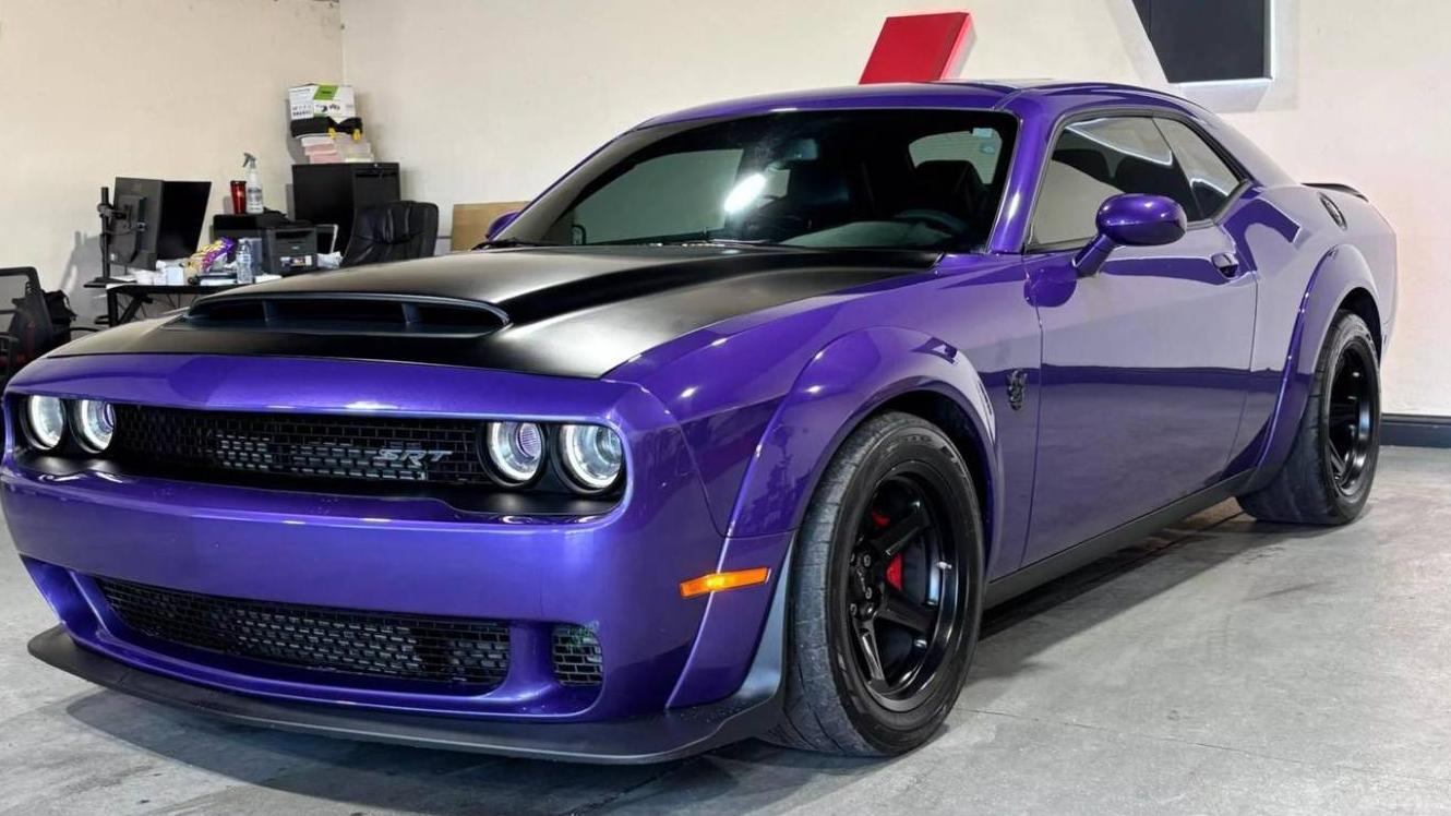 DODGE CHALLENGER 2018 2C3CDZH97JH102759 image