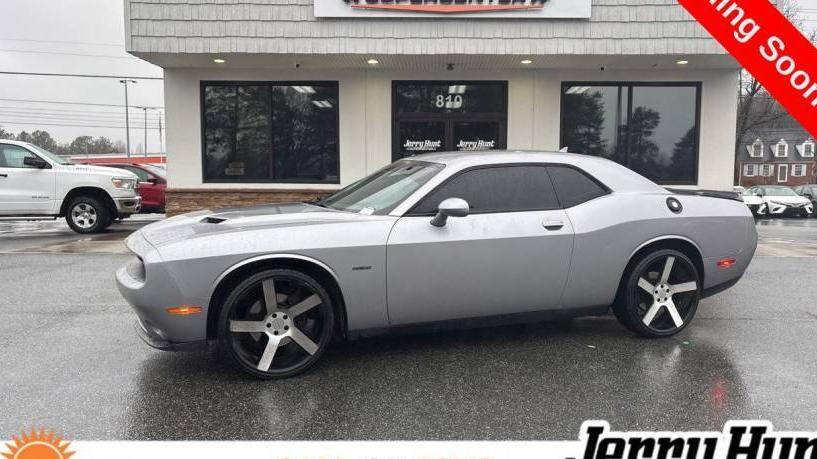 DODGE CHALLENGER 2018 2C3CDZBT8JH178222 image