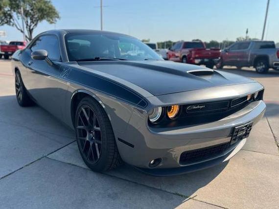 DODGE CHALLENGER 2017 2C3CDZBT5HH629052 image
