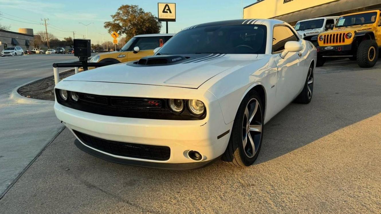 DODGE CHALLENGER 2017 2C3CDZBT8HH633192 image