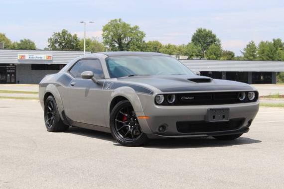 DODGE CHALLENGER 2017 2C3CDZBT0HH532261 image