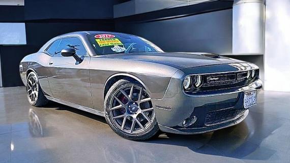 DODGE CHALLENGER 2017 2C3CDZBT3HH605980 image