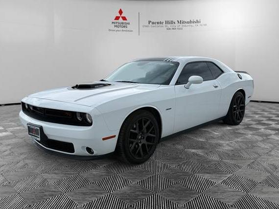 DODGE CHALLENGER 2017 2C3CDZBT0HH640752 image DODGE CHALLENGER 2017 2C3CDZBT0HH640752 image