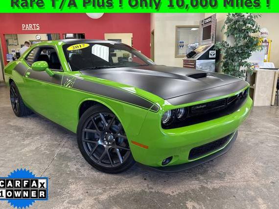 DODGE CHALLENGER 2017 2C3CDZBT0HH605967 image