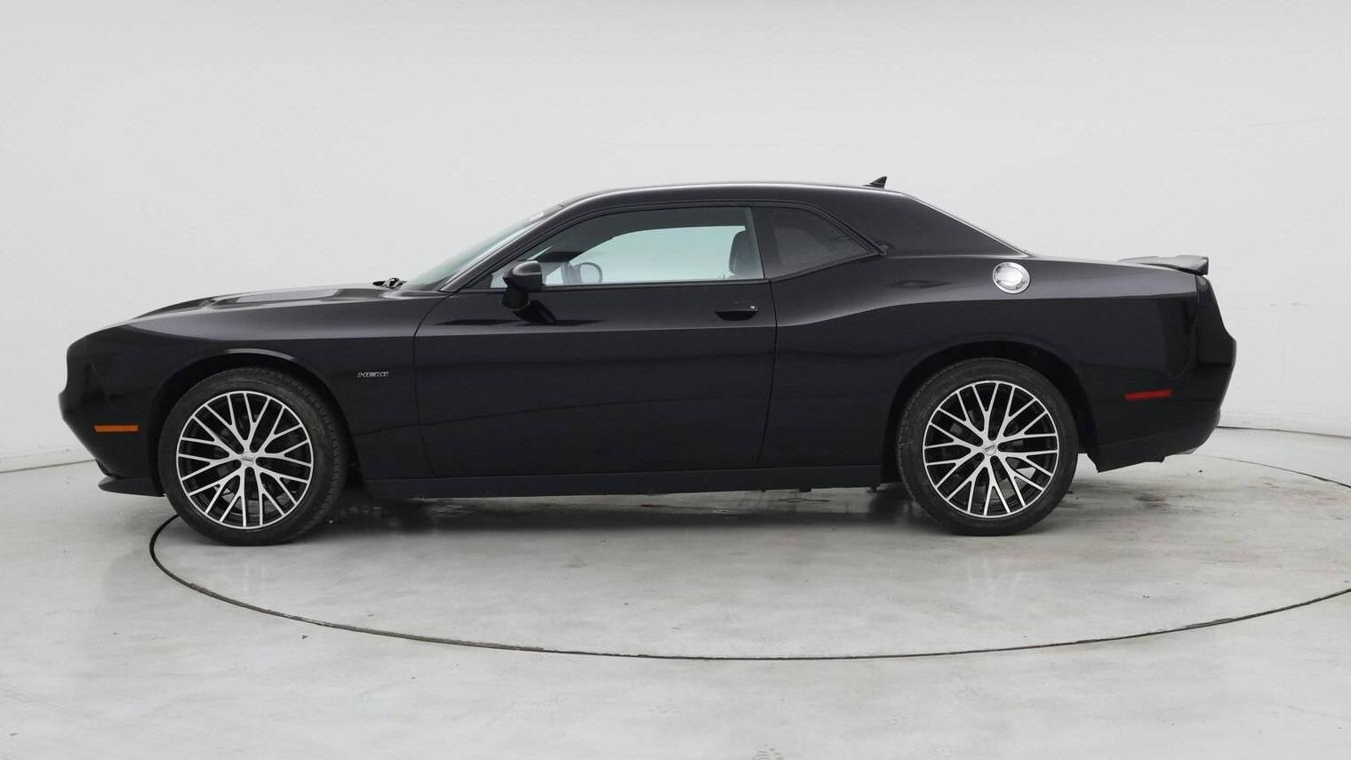 DODGE CHALLENGER 2017 2C3CDZBT3HH594740 image