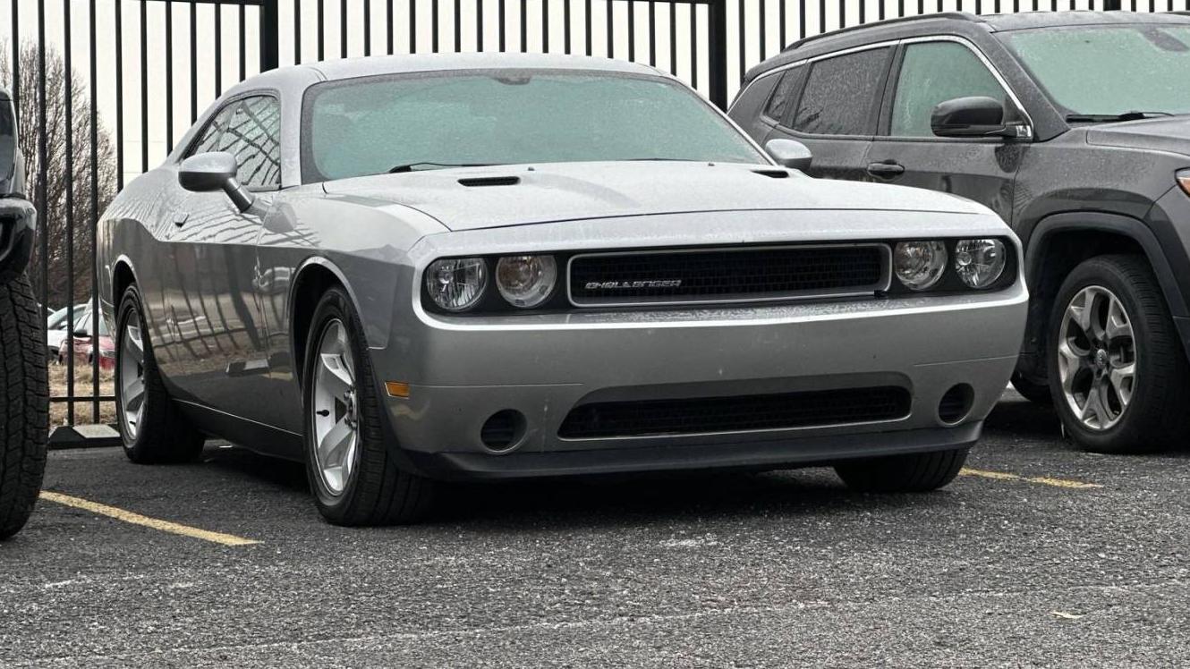 DODGE CHALLENGER 2012 2C3CDYAG0CH228404 image