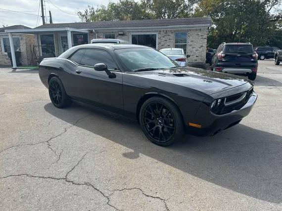 DODGE CHALLENGER 2013 2C3CDYBT3DH511618 image