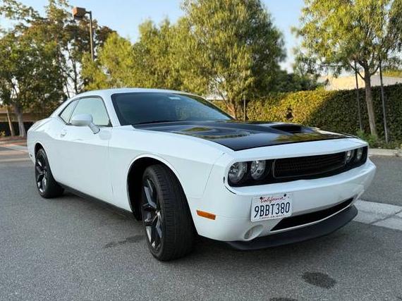 DODGE CHALLENGER 2014 2C3CDYBT5EH185600 image