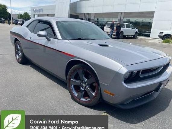 DODGE CHALLENGER 2014 2C3CDYBT5EH137434 image