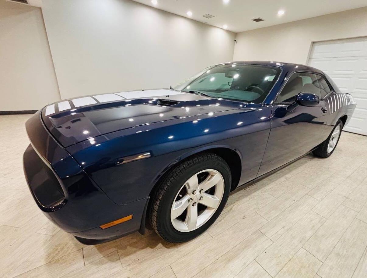 DODGE CHALLENGER 2014 2C3CDYAG2EH213213 image