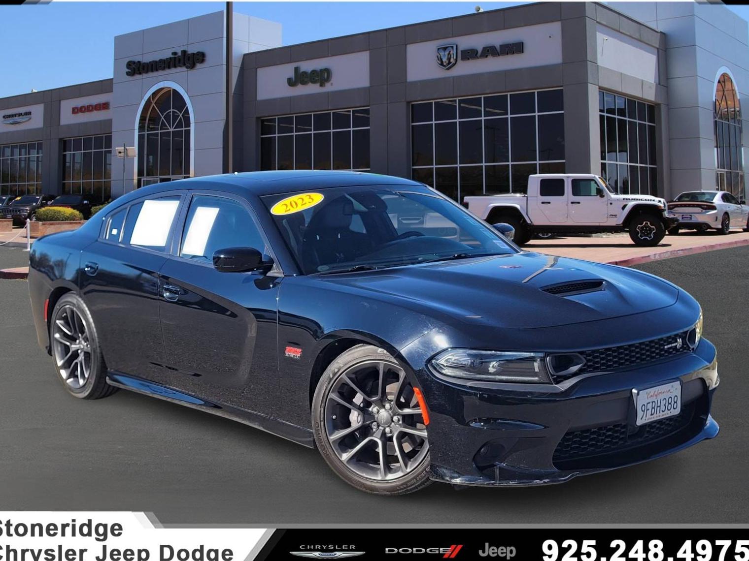 DODGE CHARGER 2023 2C3CDXGJ8PH506730 image