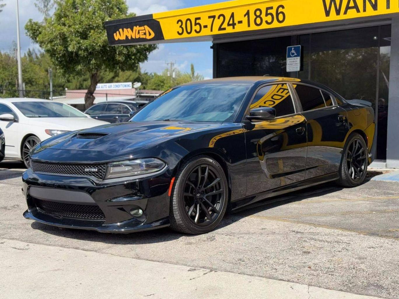 DODGE CHARGER 2018 2C3CDXGJ4JH247595 image