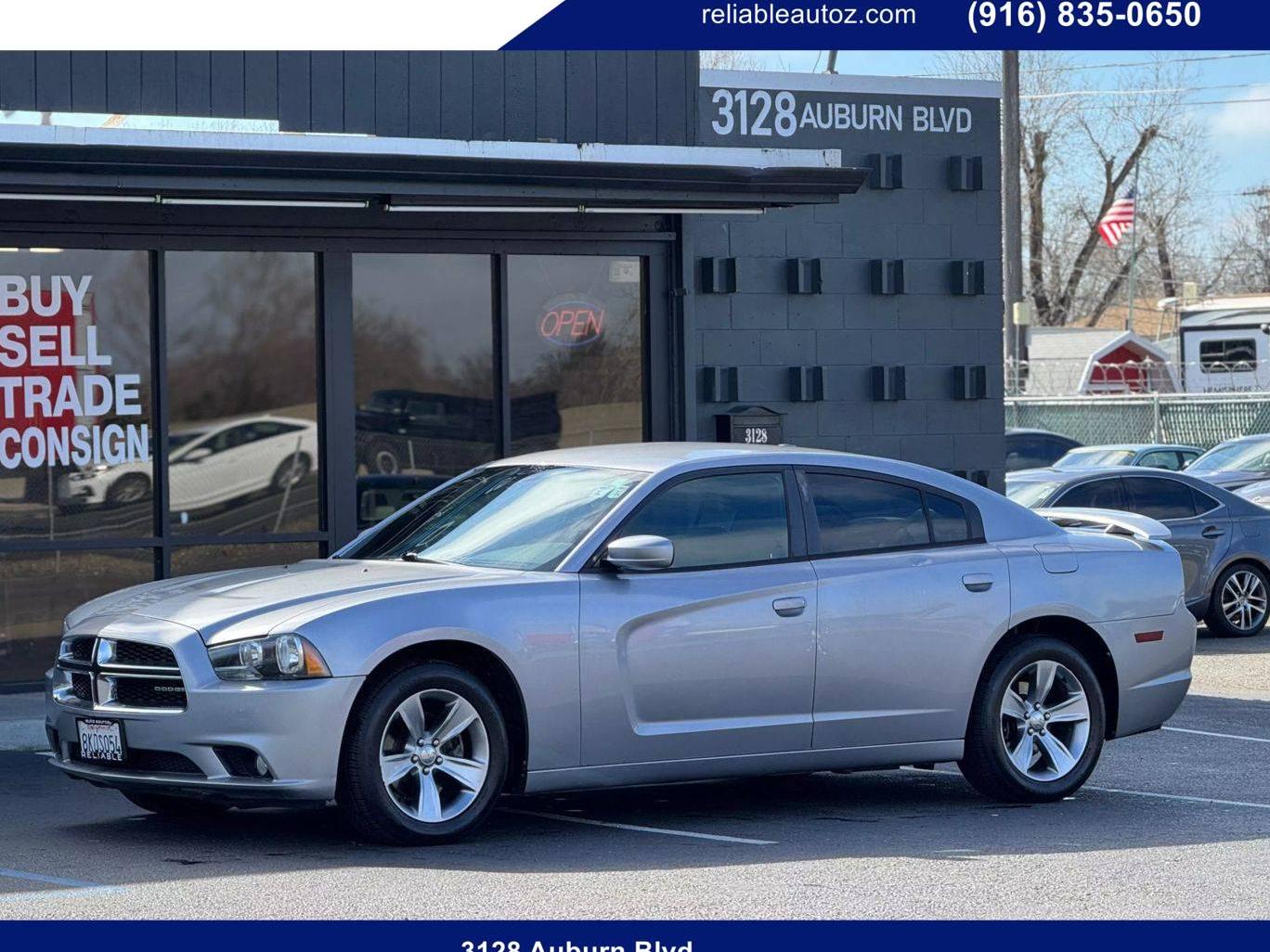 DODGE CHARGER 2011 2B3CL3CG7BH537513 image