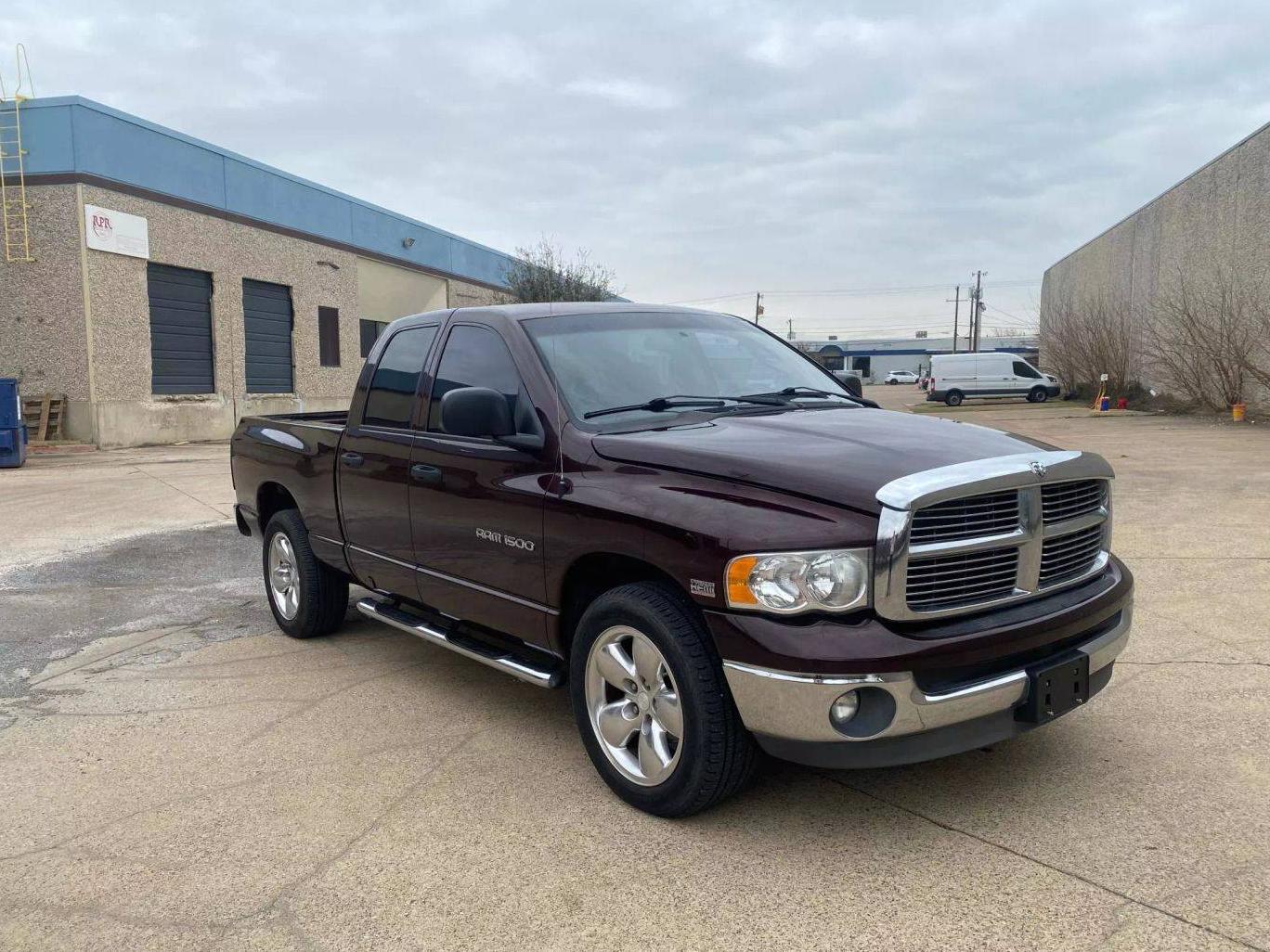 DODGE RAM 2004 1D7HA18DX4S569032 image